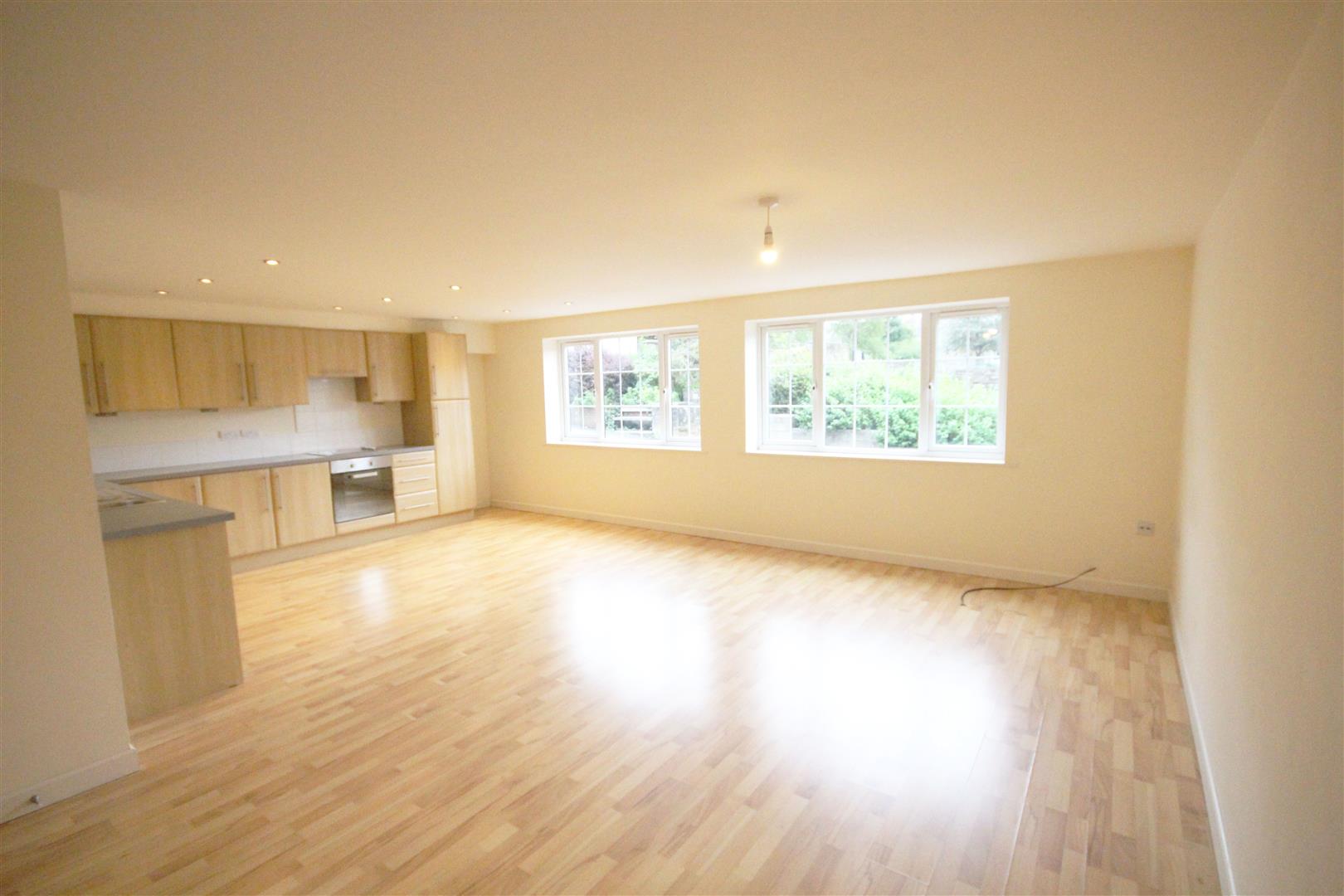 2 bedroom apartment SSTC in Colne - IMG_3434.jpg